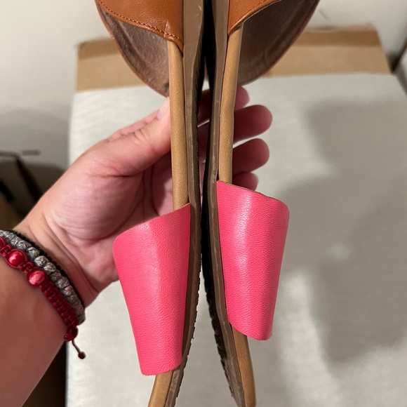 Breckelle’s Women’s Open Toe Flats/Sandals size 8 - Picture 8 of 11